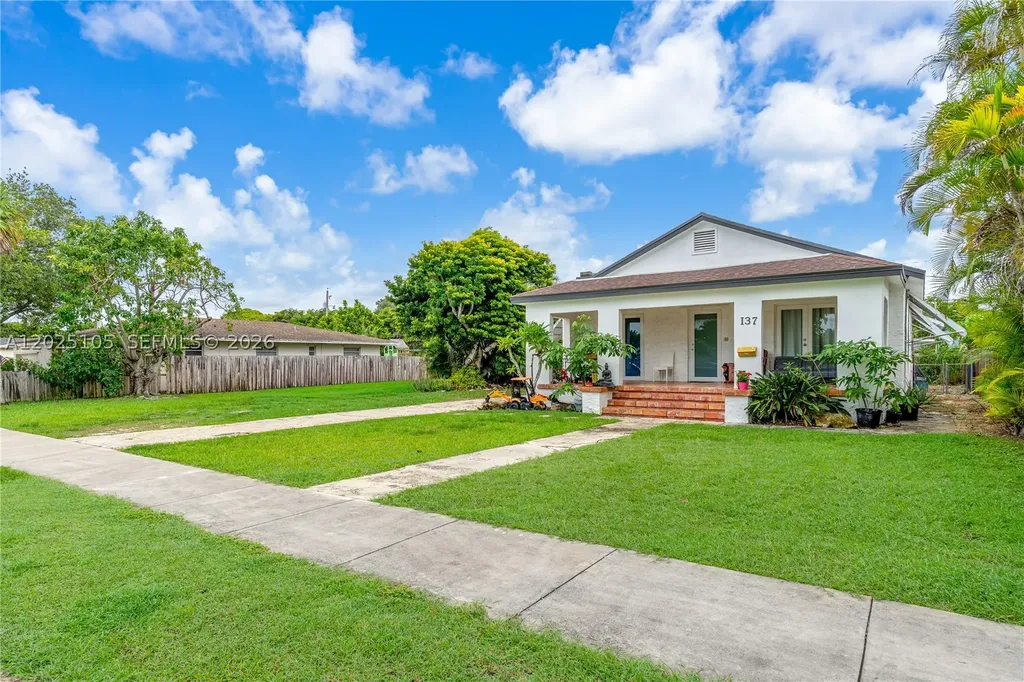 137 NW 20th Street Homestead FL 33030
