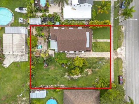 137 NW 20th Street Homestead FL 33030