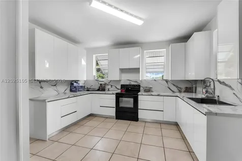 137 NW 20th Street Homestead FL 33030