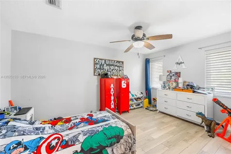 16820 NW 74th Avenue Hialeah FL 33015