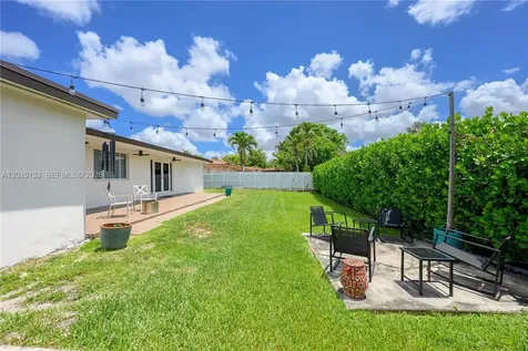 16820 NW 74th Avenue Hialeah FL 33015