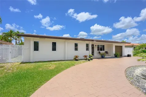 16820 NW 74th Avenue Hialeah FL 33015