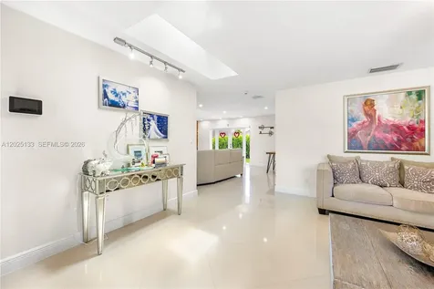 16820 NW 74th Avenue Hialeah FL 33015