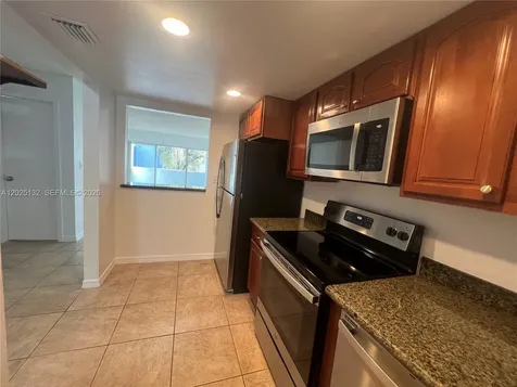 9371 Fontainebleau Boulevard Miami FL 33172