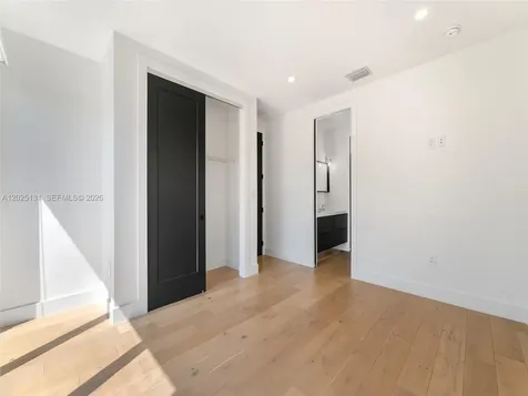 227 NW 39th Street Miami FL 33127