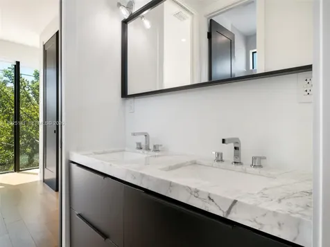 227 NW 39th Street Miami FL 33127