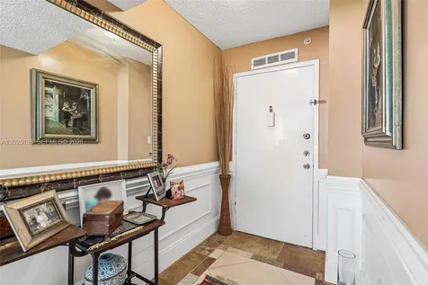 2750 NE 183rd Street Aventura FL 33160