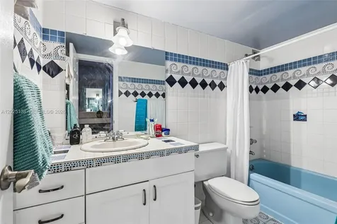 2750 NE 183rd Street Aventura FL 33160