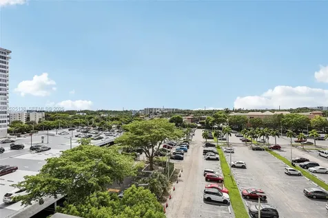 2750 NE 183rd Street Aventura FL 33160
