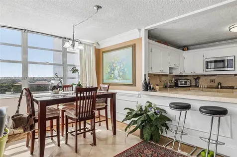 2750 NE 183rd Street Aventura FL 33160
