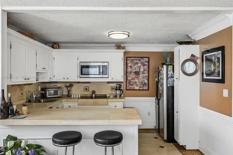 2750 NE 183rd Street Aventura FL 33160