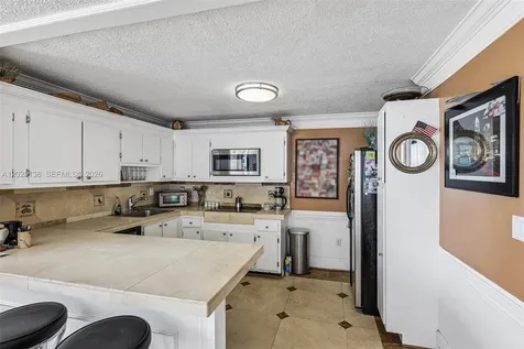 2750 NE 183rd Street Aventura FL 33160