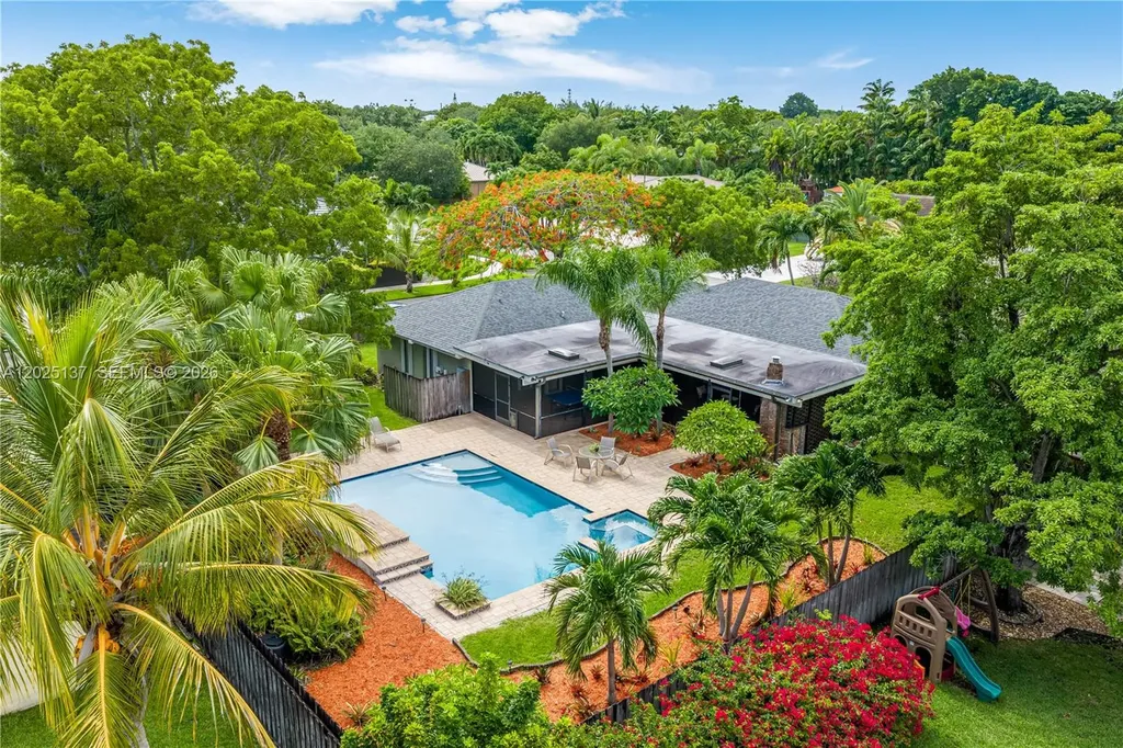 11480 SW 96th Terrace Miami FL 33176