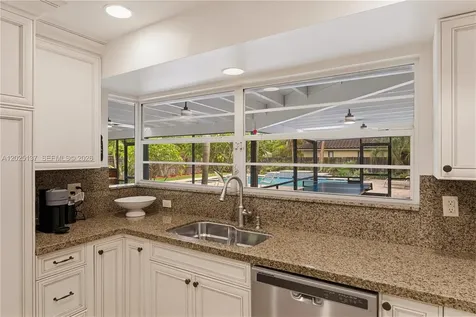 11480 SW 96th Terrace Miami FL 33176