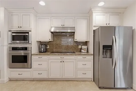 11480 SW 96th Terrace Miami FL 33176