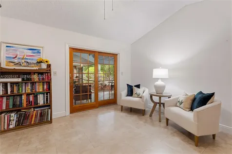 11480 SW 96th Terrace Miami FL 33176