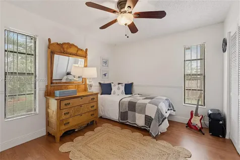 11480 SW 96th Terrace Miami FL 33176