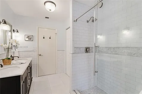 11480 SW 96th Terrace Miami FL 33176