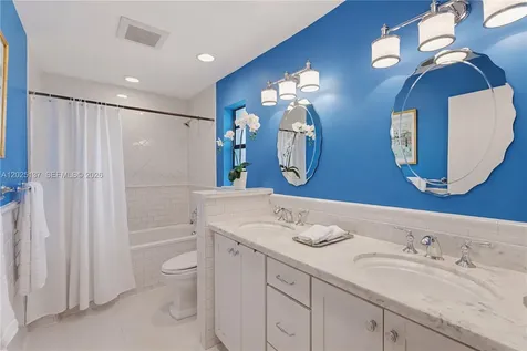 11480 SW 96th Terrace Miami FL 33176