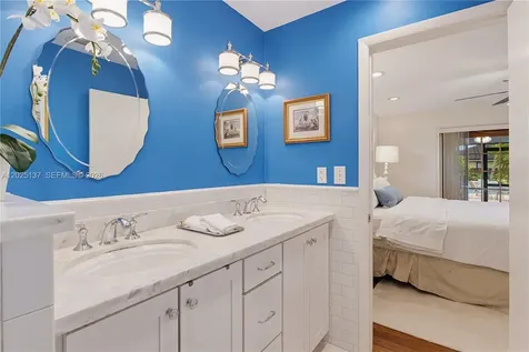 11480 SW 96th Terrace Miami FL 33176