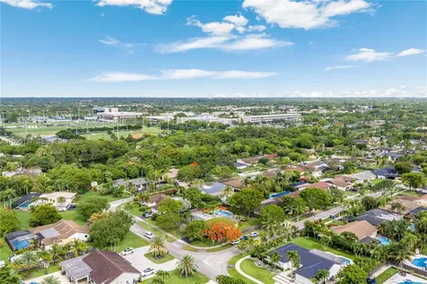 11480 SW 96th Terrace Miami FL 33176