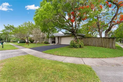 11480 SW 96th Terrace Miami FL 33176
