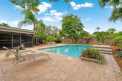 11480 SW 96th Terrace Miami FL 33176