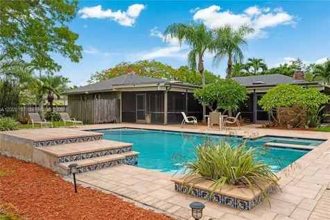 11480 SW 96th Terrace Miami FL 33176