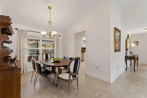 11480 SW 96th Terrace Miami FL 33176