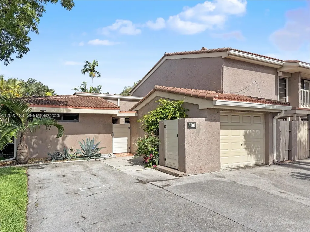 500 Bonnie Brae Way Hollywood FL 33021
