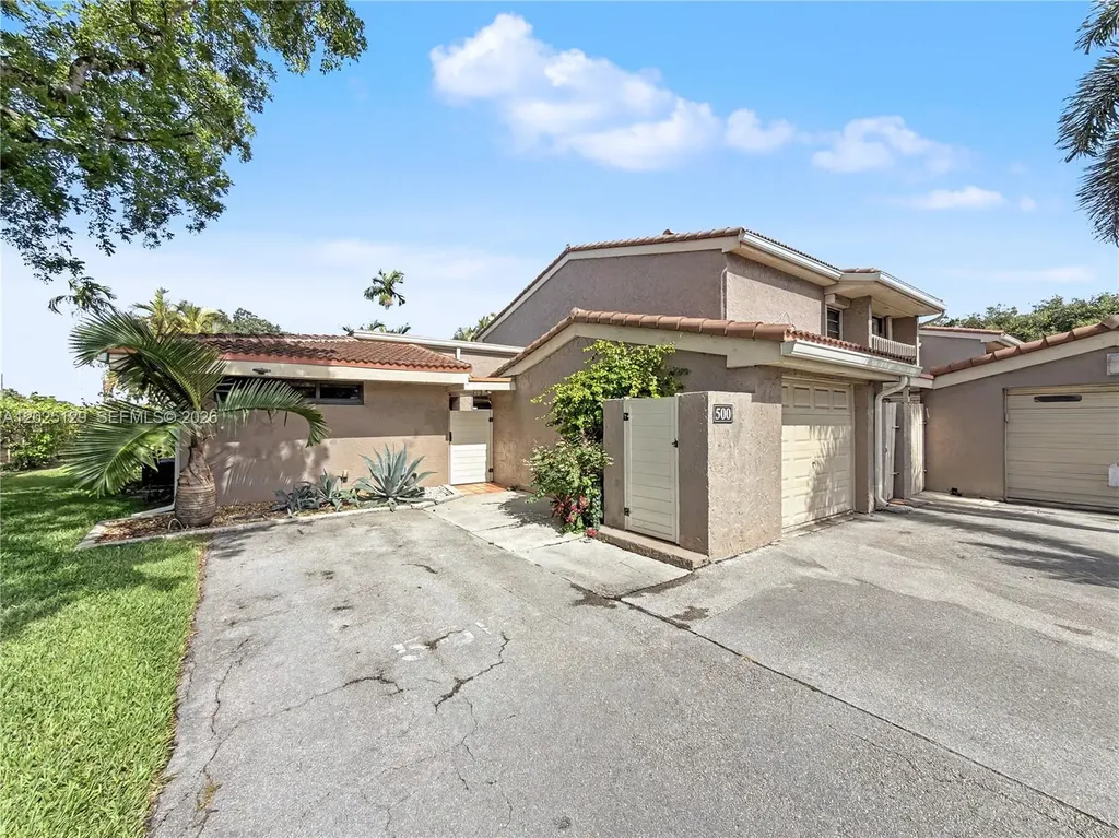 500 Bonnie Brae Way Hollywood FL 33021