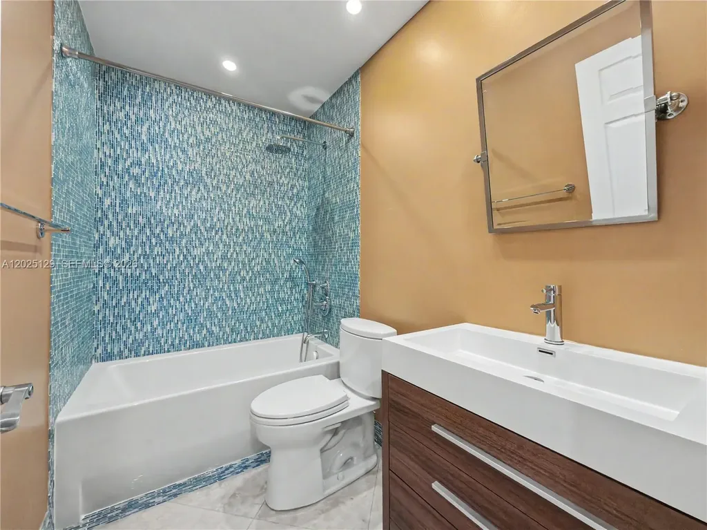 500 Bonnie Brae Way Hollywood FL 33021