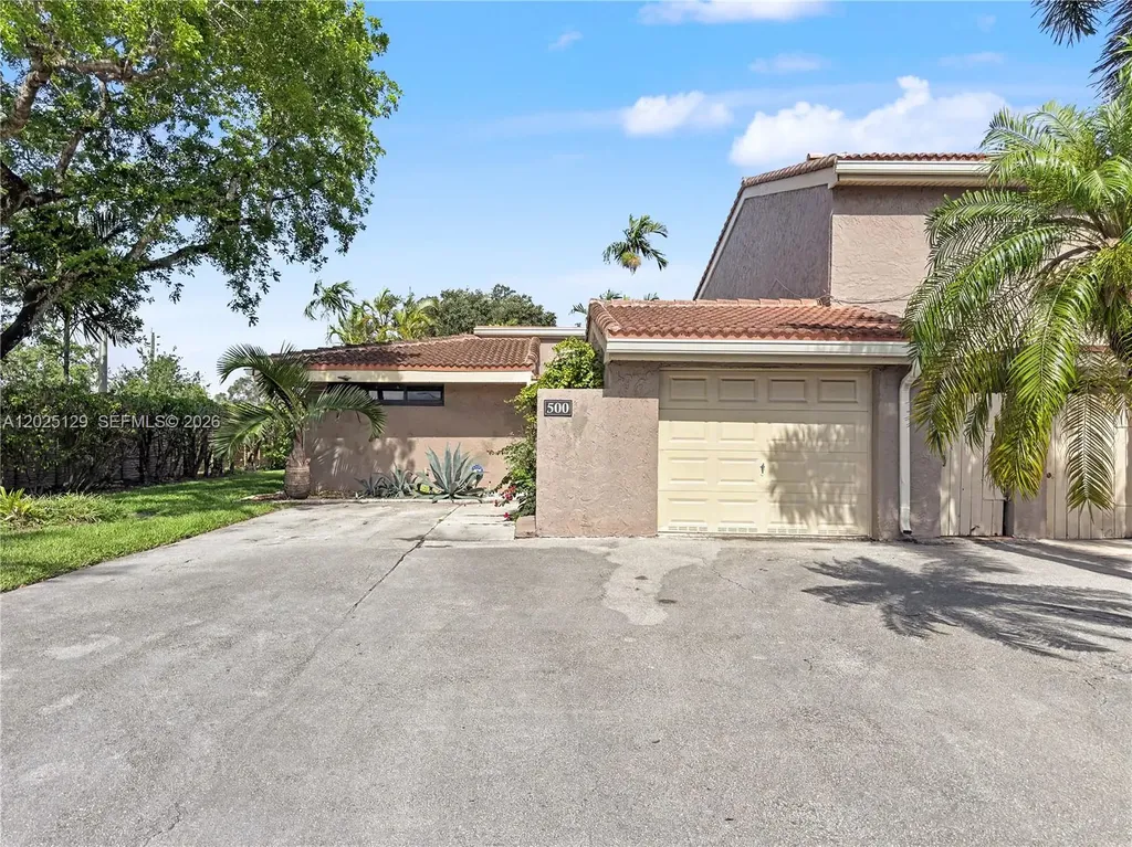500 Bonnie Brae Way Hollywood FL 33021