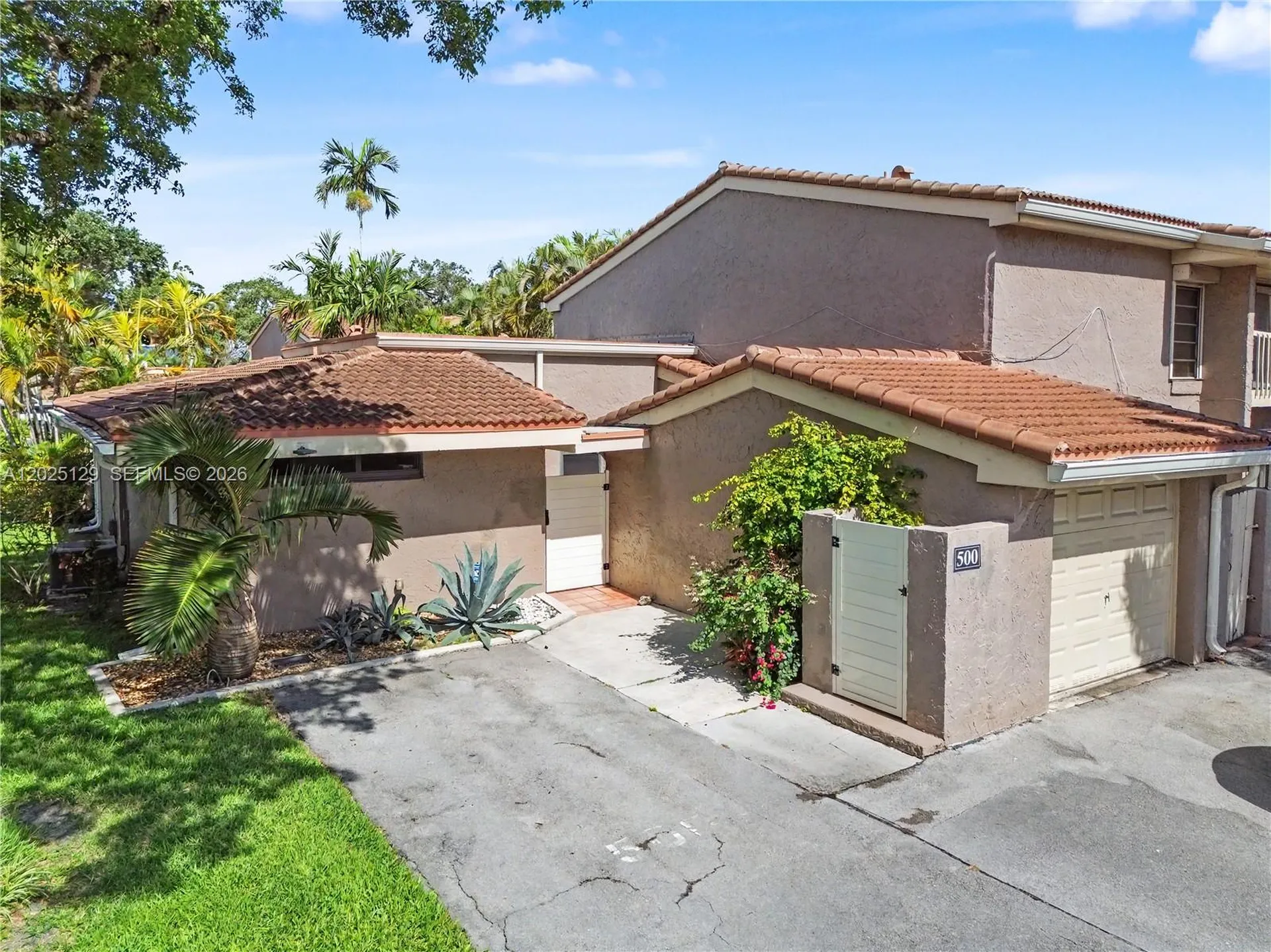 500 Bonnie Brae Way Hollywood FL 33021