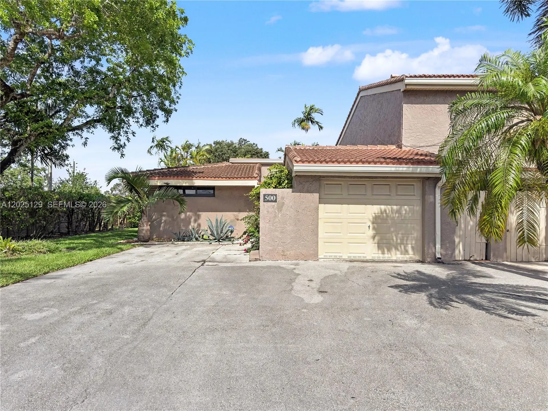 500 Bonnie Brae Way Hollywood FL 33021