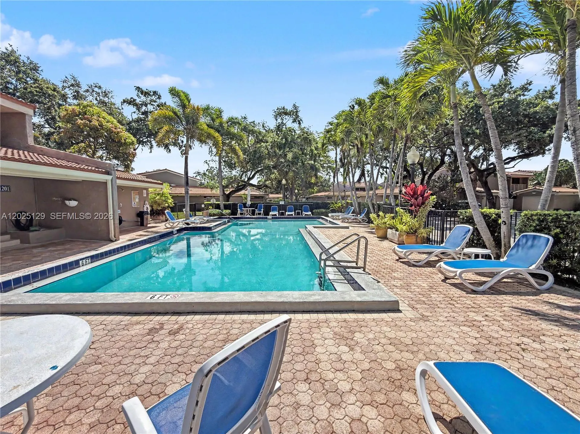 500 Bonnie Brae Way Hollywood FL 33021