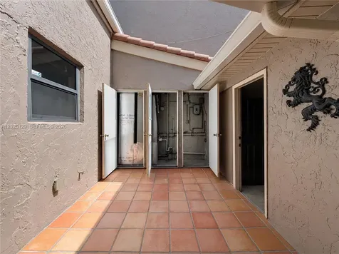 500 Bonnie Brae Way Hollywood FL 33021