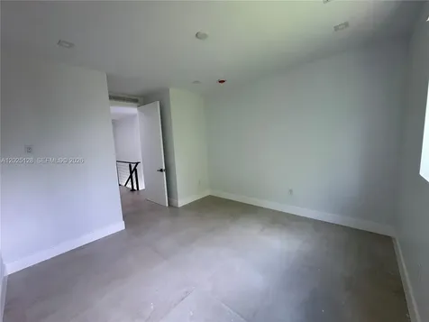 1924 NW 27th Street Miami FL 33142