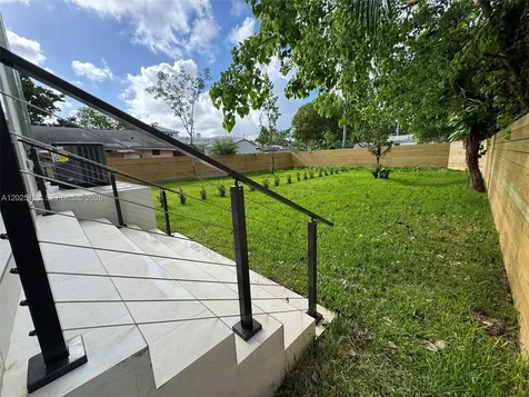 1924 NW 27th Street Miami FL 33142