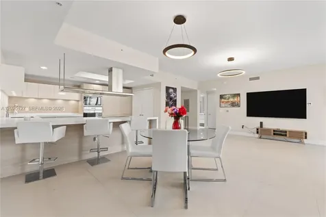 17301 Biscayne Boulevard North Miami Beach FL 33160
