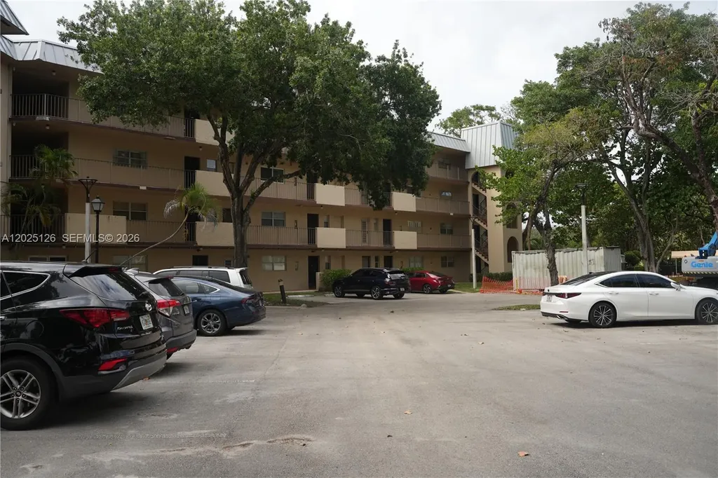 6001 N Falls Cir Drive Lauderhill FL 33319