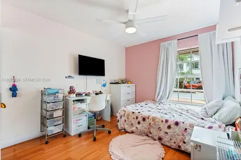 19080 NW 77th Court Hialeah FL 33015