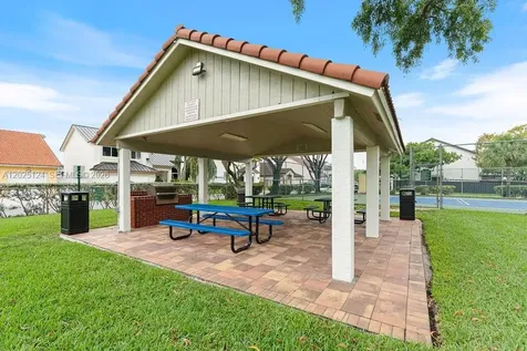 19080 NW 77th Court Hialeah FL 33015