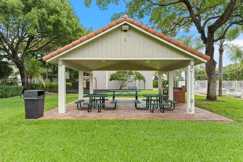 19080 NW 77th Court Hialeah FL 33015