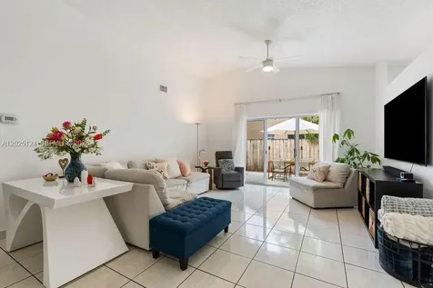 19080 NW 77th Court Hialeah FL 33015