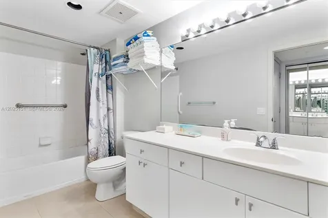 17375 Collins Avenue Sunny Isles Beach FL 33160