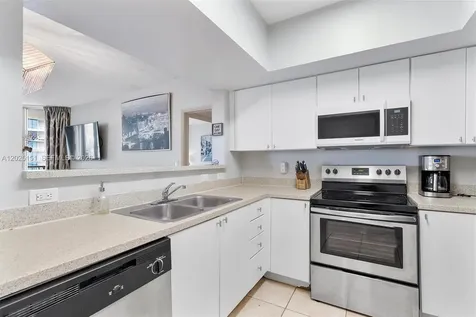 17375 Collins Avenue Sunny Isles Beach FL 33160