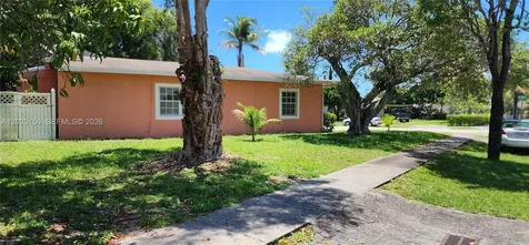 901 NE 160th Terrace North Miami Beach FL 33162