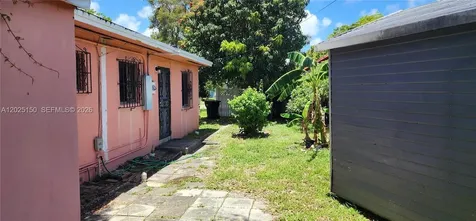901 NE 160th Terrace North Miami Beach FL 33162