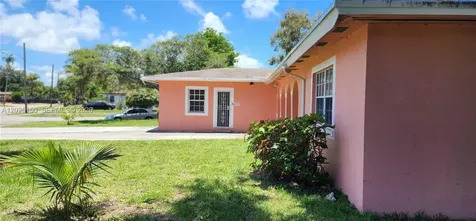 901 NE 160th Terrace North Miami Beach FL 33162